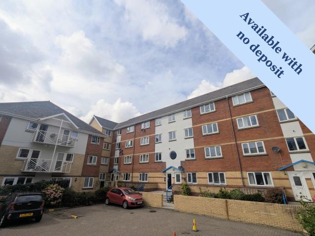 Flat for rent in Waterfront, Swansea