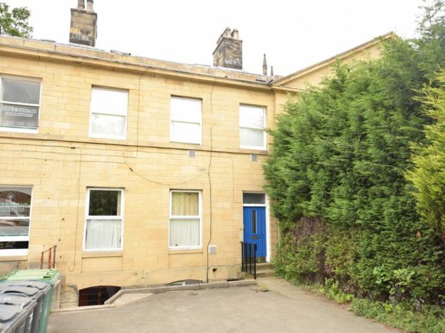Flat for rent in Highfields, Huddersfield