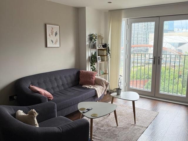 Flat for rent in Hulme, Manchester