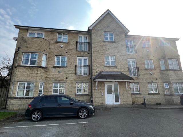 Flat for rent in Bank Top, Calderdale