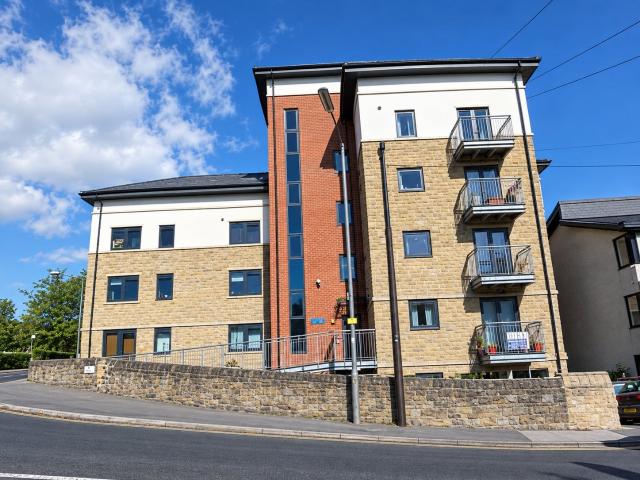 Flat for rent in Troy, Leeds
