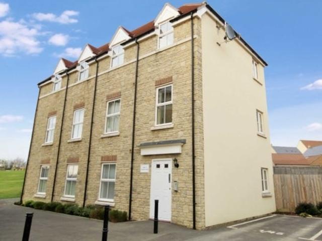 Flat for rent in Redhouse, Abbey Mead