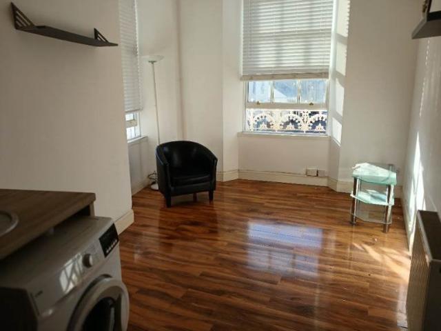 Flat for rent in Fairfield, Perth