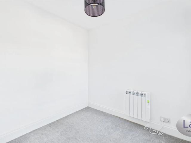 Flat for rent in Broxbourne, Hertfordshire