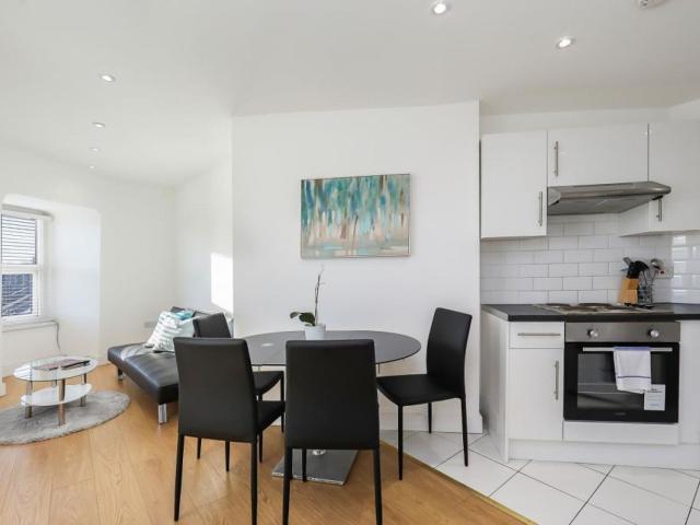 Flat for rent in Harringay, Greater London