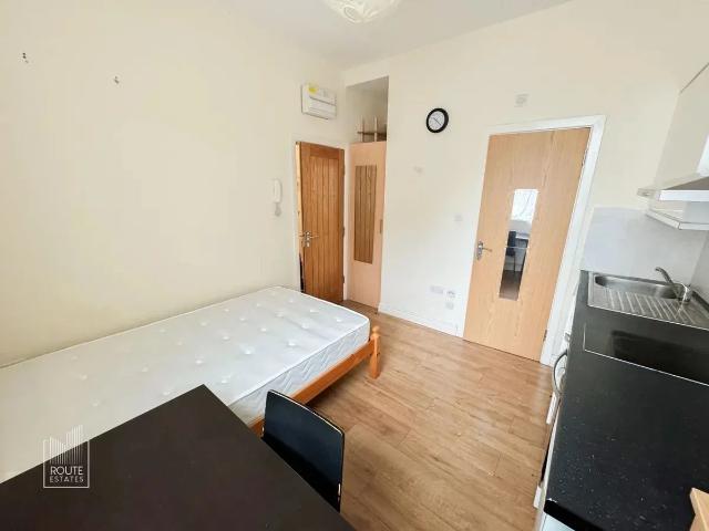 Flat for rent in Harringay, Greater London