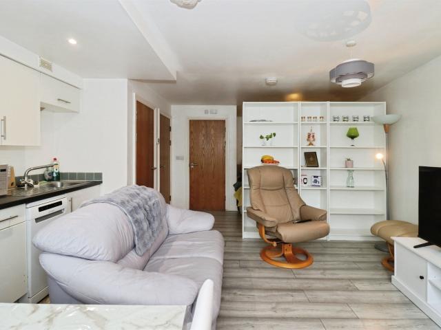 Flat for rent in Feckenham, City Of Bristol