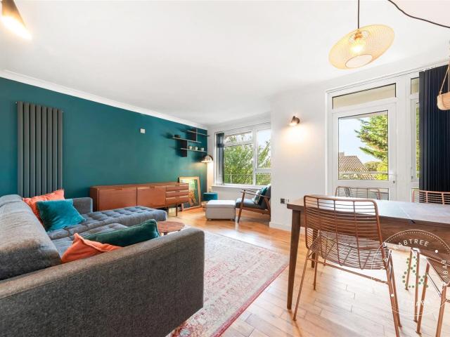 Flat for rent in Pantmawr, Cardiff