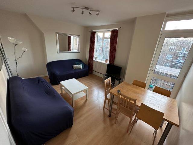 Flat for rent in Vauxhall, Greater London