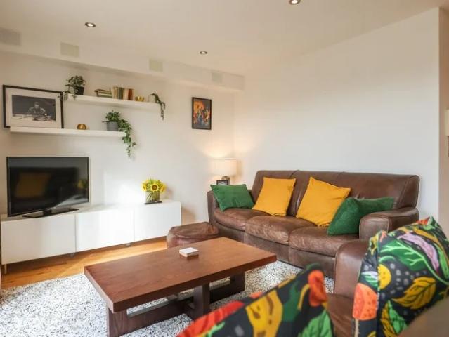 Flat for rent in Battle Field, Tyne And Wear