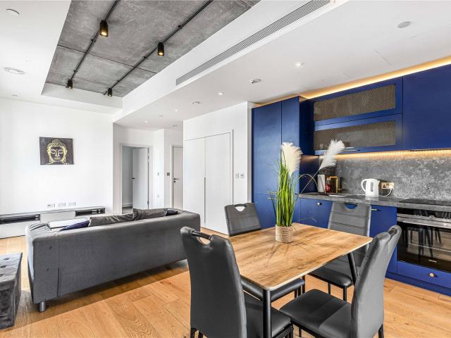 Flat for rent in Goodluck Hope, Blackwall
