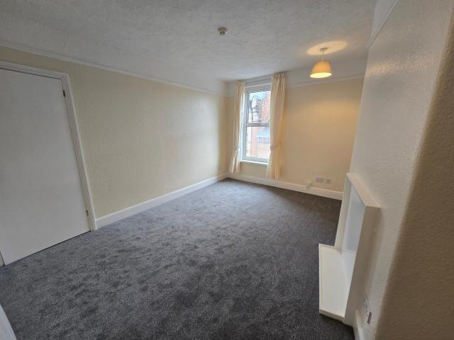 Flat for rent in Highweek, Bridford