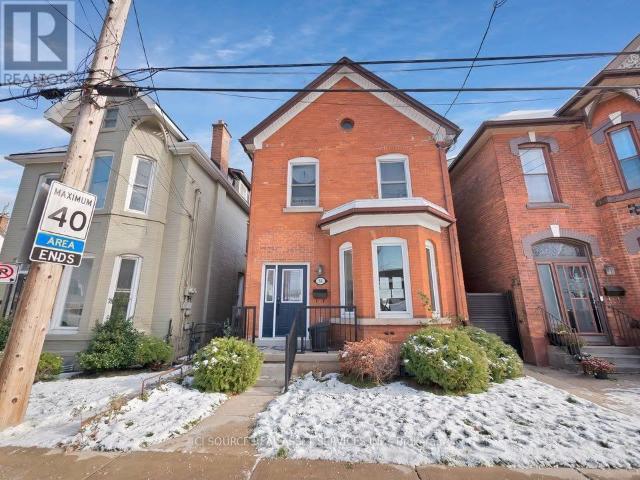 Apartment for rent in Strathcona, Hamilton