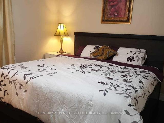 House for rent in Oakville, Ontario