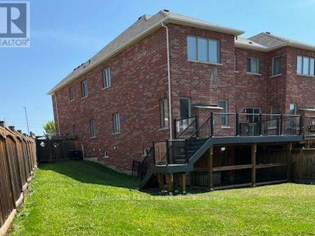 House for rent in Georgina, Ontario