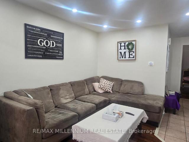 House for rent in Georgina, Ontario