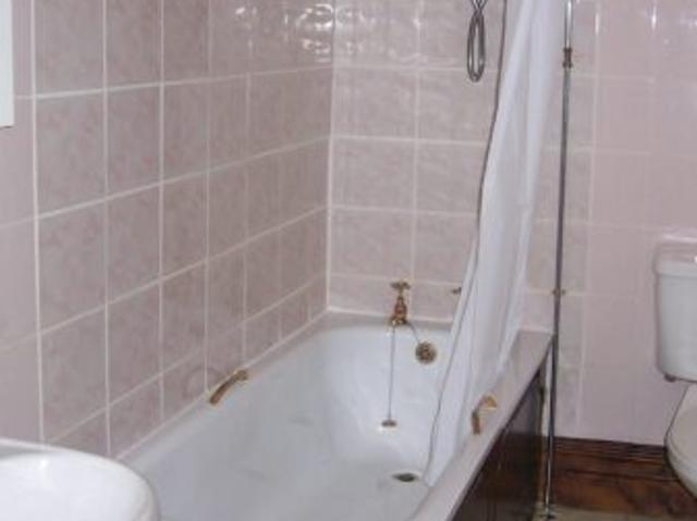 Flat for rent in Victoria Park, Manchester