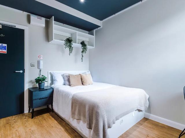 Flat for rent in Highfields, Leicester