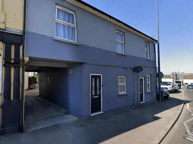 Flat for rent in Midway, Kent