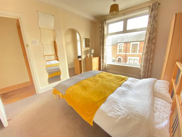 Flat for rent in Littleover, Derby
