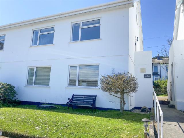 Flat for rent in Carbis Bay, St. Ives