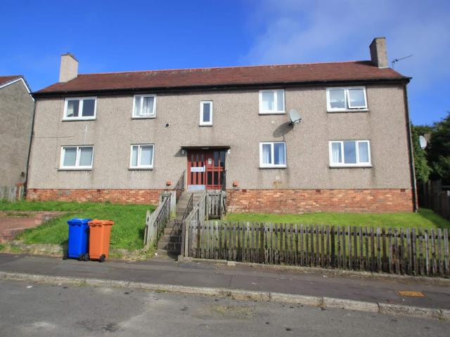 Flat for rent in Milton Of Campsie, Scotland