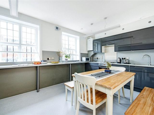 Flat for rent in Pimlico