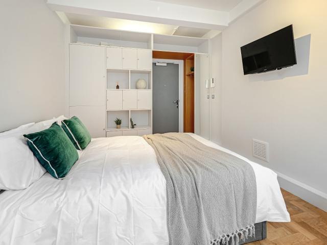 Flat for rent in Pimlico