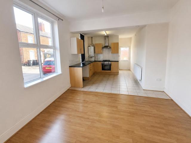 Flat for rent in Hammond Street