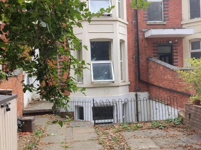 Flat for rent in Phippsville, Northampton