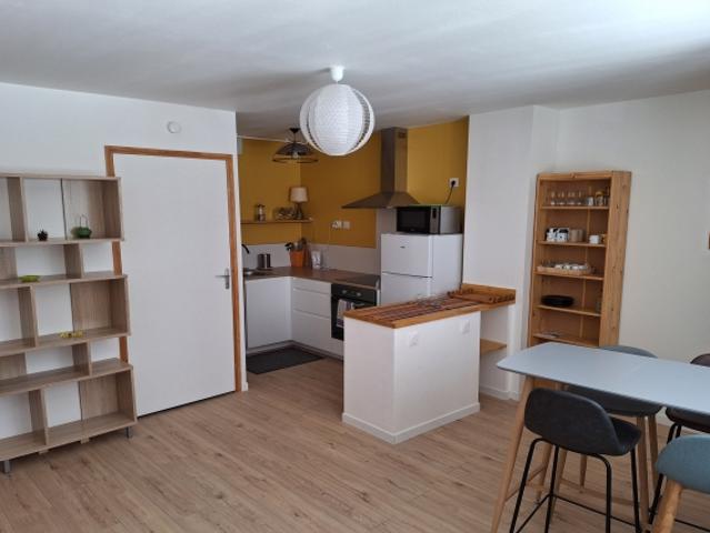 Appartement location à Vernoux-en-vivarais, Guadeloupe