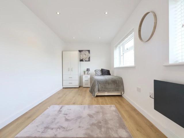 Flat for rent in London Borough of Bromley, Greater London