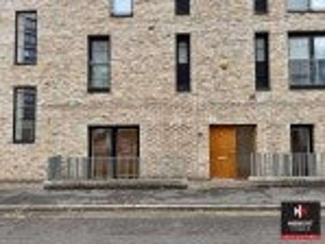Flat for rent in New Islington, Georgia
