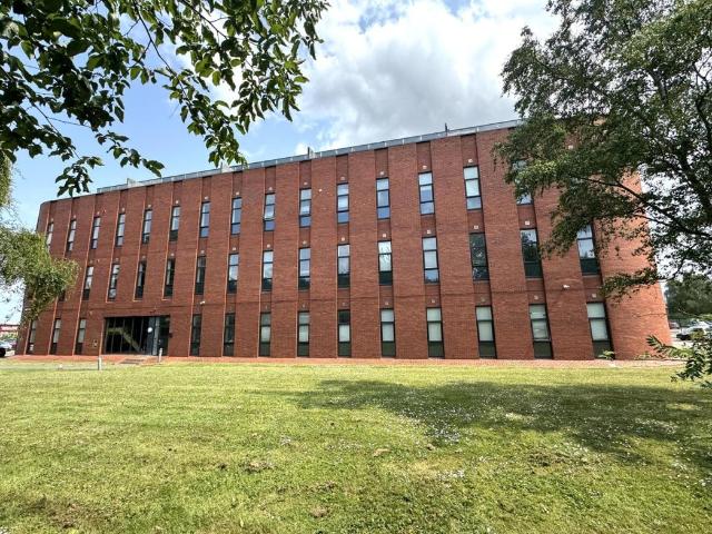 Flat for rent in Parnwell, Peterborough