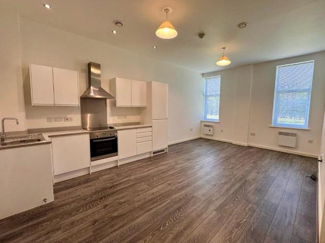 Flat for rent in Parnwell, Peterborough