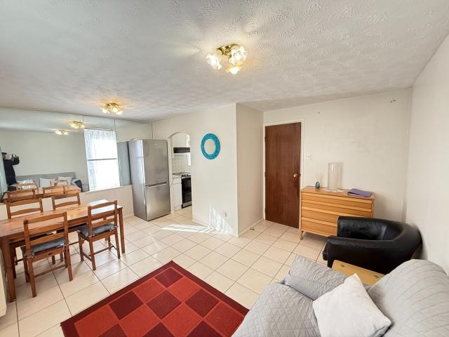 Flat for rent in London Borough of Brent, Greater London