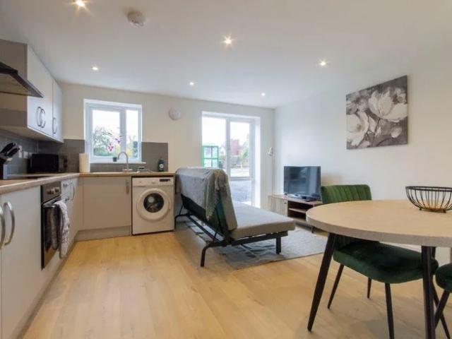 Flat for rent in Staveley CP, Loundsley Green