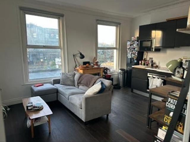 Flat for rent in South Hackney, Greater London