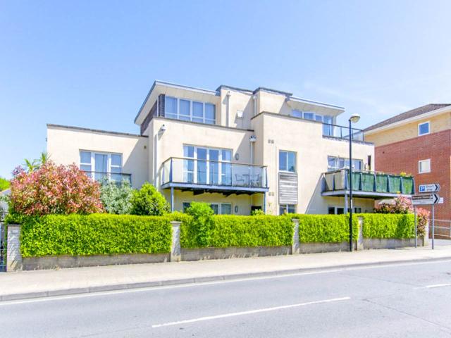 Flat for rent in Tricketts Cross, Ferndown