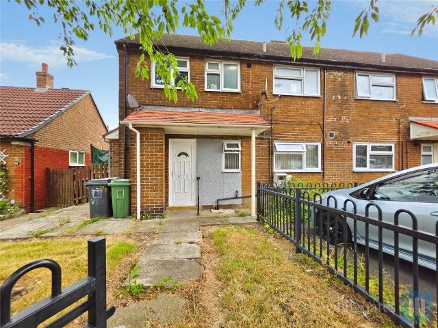 Flat for rent in Overthorpe, West Yorkshire