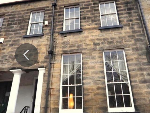 Flat for rent in Hyde Park, West Yorkshire