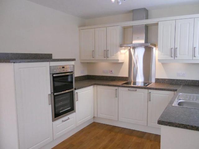 Flat for rent in Penarth, Wales