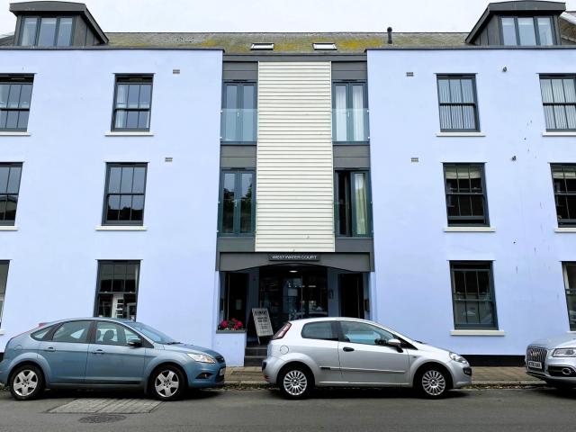 Flat for rent in Townstal, South Hams