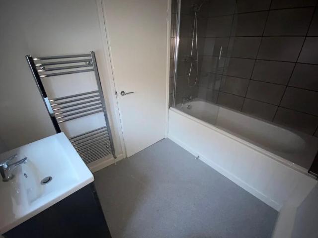 Flat for rent in Compton, Froggatt