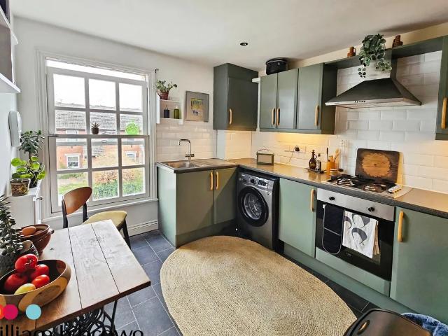 Flat for rent in Dale Hill, Essex