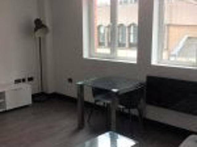 Flat for rent in Cavern Quarter, Calderstones