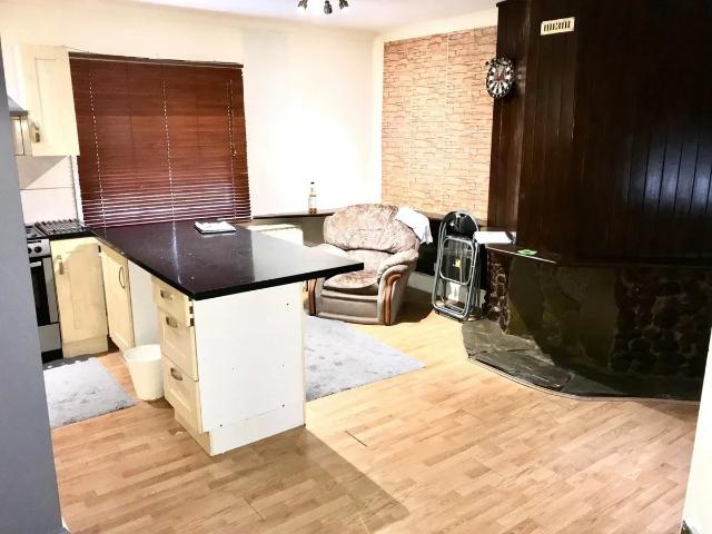 Flat for rent in Watford Heath, North Watford