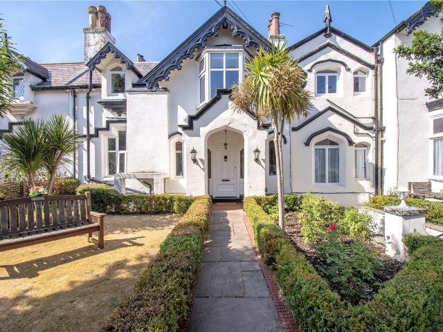 Flat for rent in New Brighton, Liscard
