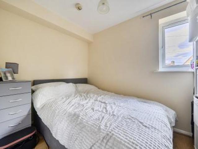Flat for rent in London Borough of Enfield, Greater London