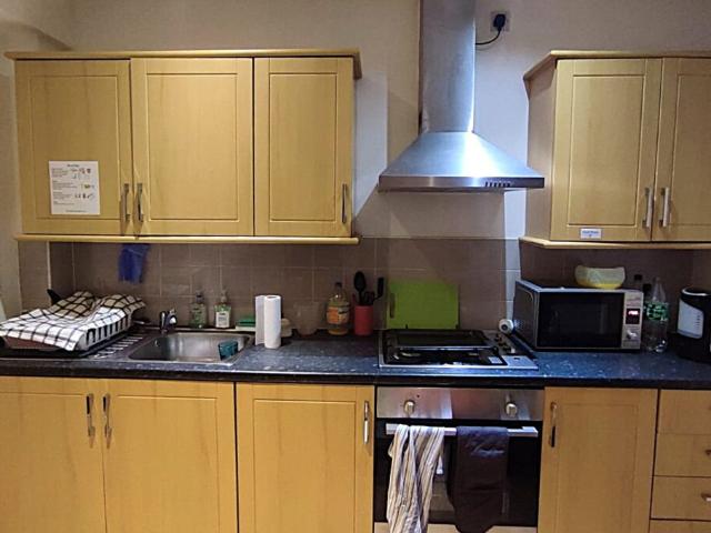Flat for rent in Pengam Green, Cardiff